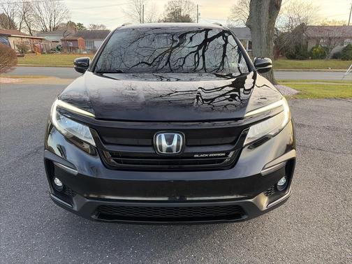 2021 Honda Pilot AWD Black Edition