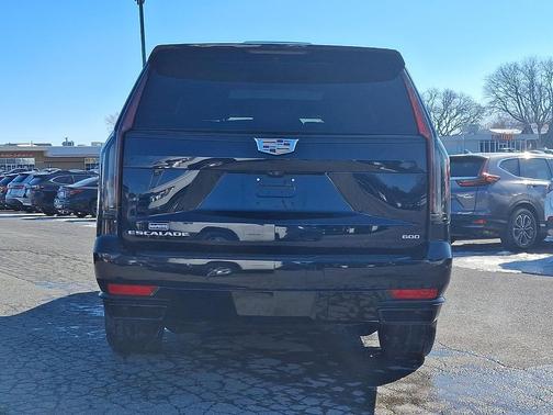 2024 Cadillac Escalade Sport