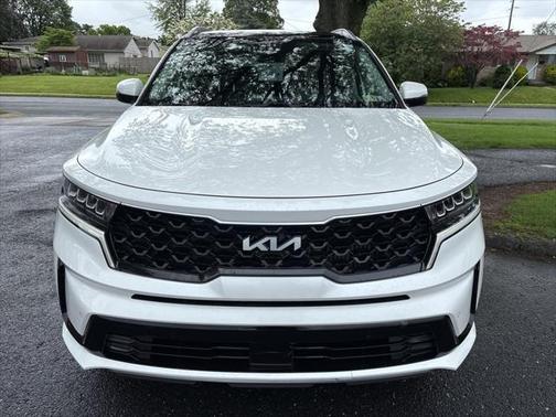 2022 Kia Sorento Hybrid EX