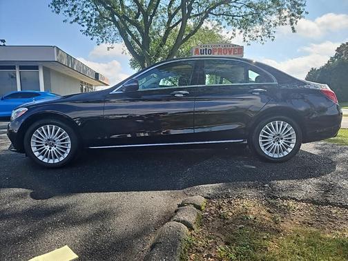 2017 Mercedes-Benz C-Class C 300 4MATIC Luxury