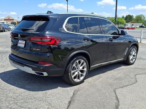 Black Sapphire Metallic 2021 BMW X5 xDrive40i