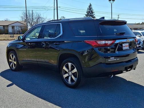 2018 Chevrolet Traverse LT Leather