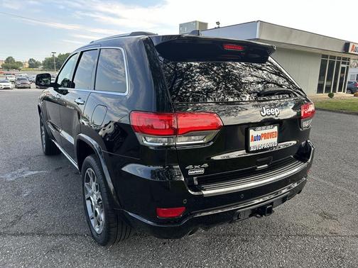 2020 Jeep Grand Cherokee Overland