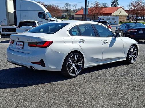 Alpine White 2021 BMW 330 xDrive