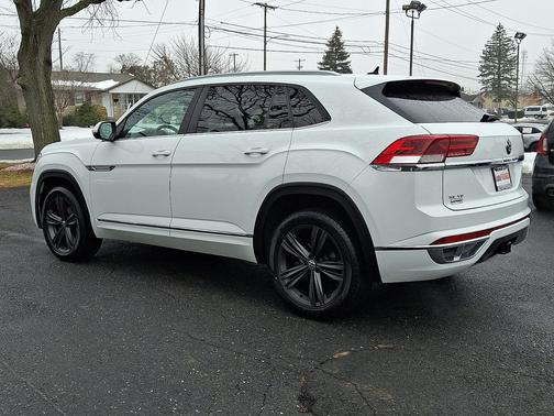 2020 Volkswagen Atlas Cross Sport 3.6L V6 SE w/Technology