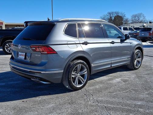 2019 Volkswagen Tiguan 2.0T SEL R-Line 4MOTION