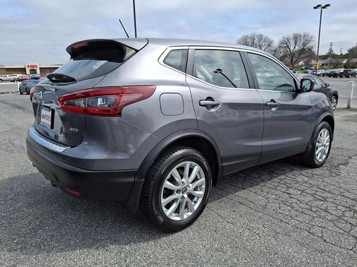 Gun Metallic 2020 Nissan Rogue Sport S