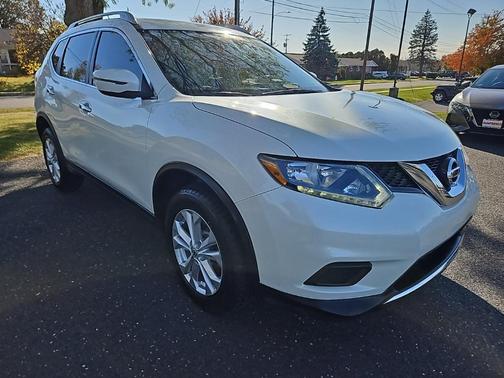2016 Nissan Rogue SV