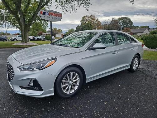 2018 Hyundai SONATA SE