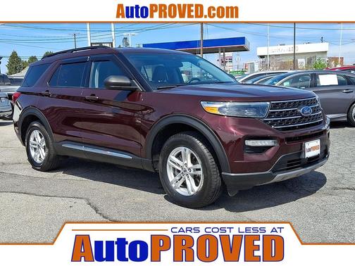 Burgundy Velvet Tinted Clearcoat 2022 Ford Explorer XLT