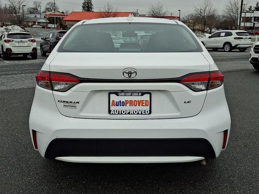 2021 Toyota Corolla LE