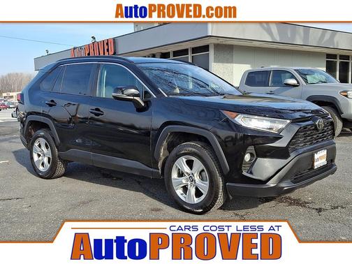 2020 Toyota RAV4 XLE