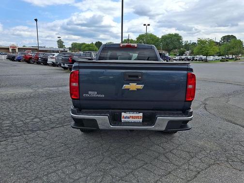 Shadow Gray Metallic 2019 Chevrolet Colorado WT