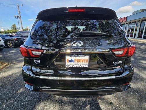 2020 INFINITI QX60 Luxe