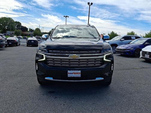 Black 2024 Chevrolet Suburban Premier