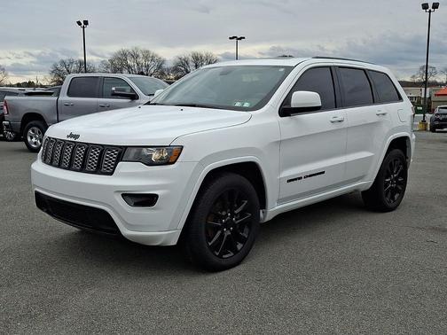 2020 Jeep Grand Cherokee Altitude