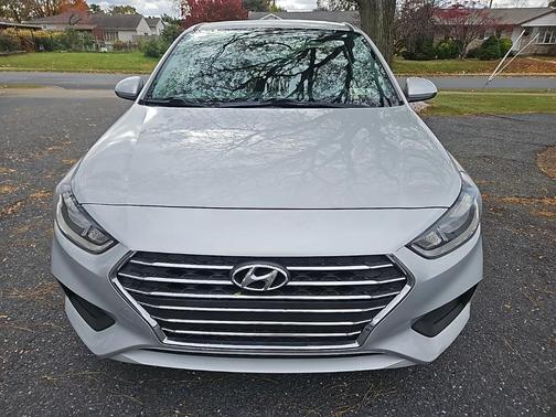 2021 Hyundai Accent SE