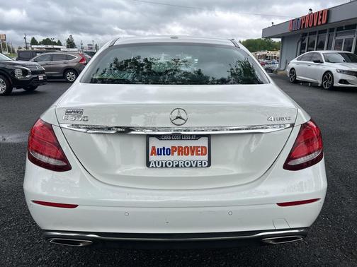 White 2019 Mercedes-Benz E-Class 4MATIC