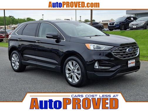 Black Metallic 2021 Ford Edge Titanium