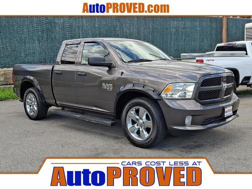Granite Crystal Metallic Clearcoat 2019 RAM 1500 Express