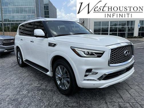 2022 INFINITI QX80 LUXE