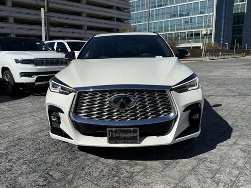 2023 INFINITI QX55 LUXE