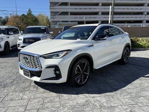 2023 INFINITI QX55 LUXE