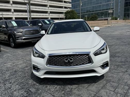 2024 INFINITI Q50 LUXE