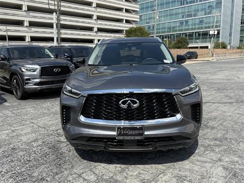 2024 INFINITI QX60 LUXE