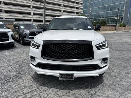 Aspen White 2024 INFINITI QX80 SENSORY