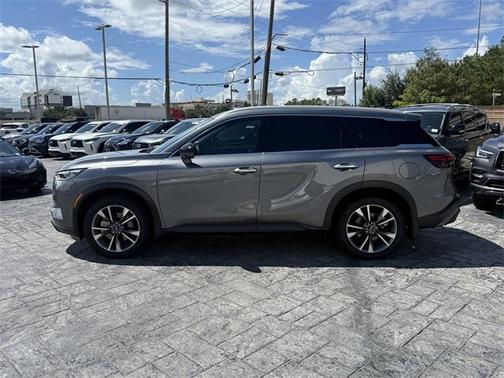 2025 INFINITI QX60 LUXE