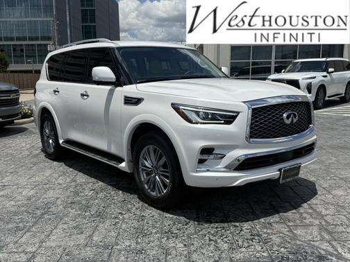 2024 INFINITI QX80 LUXE