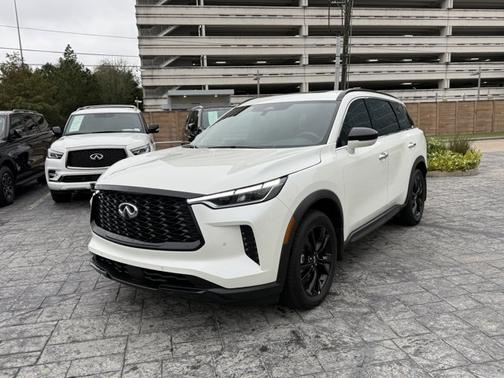 2025 INFINITI QX60 LUXE