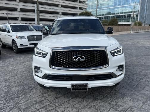 2024 INFINITI QX80 SENSORY