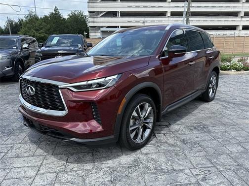2024 INFINITI QX60 LUXE