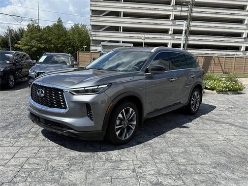 2025 INFINITI QX60 LUXE