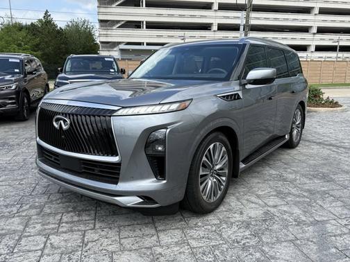 Dynamic Metal 2026 INFINITI QX80 LUXE