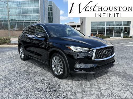 2023 INFINITI QX50 LUXE