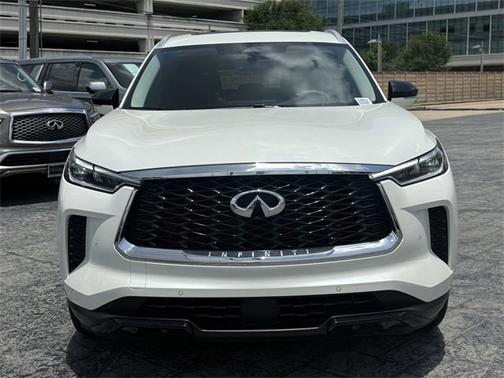 2024 INFINITI QX60 LUXE