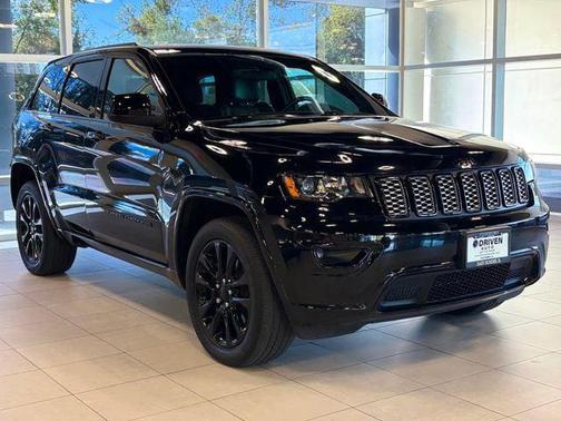 2021 Jeep Grand Cherokee Laredo