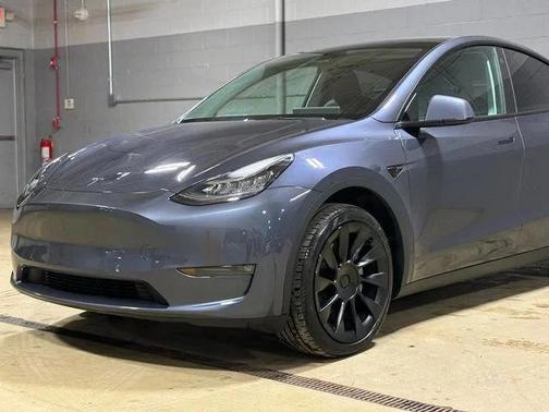 2023 Tesla Model Y Long Range AWD