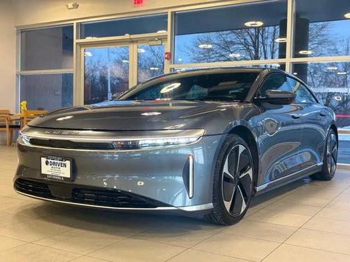 2024 Lucid Air Touring