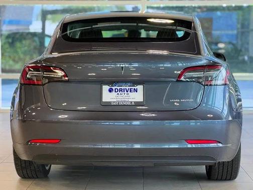 2020 Tesla Model 3 Long Range