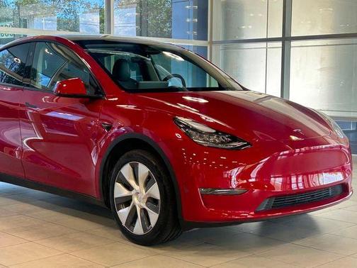 2023 Tesla Model Y Long Range AWD