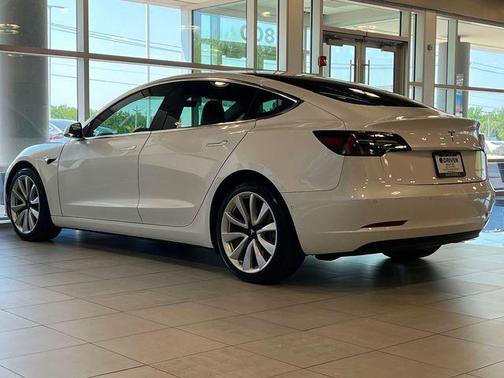 2020 Tesla Model 3 Long Range