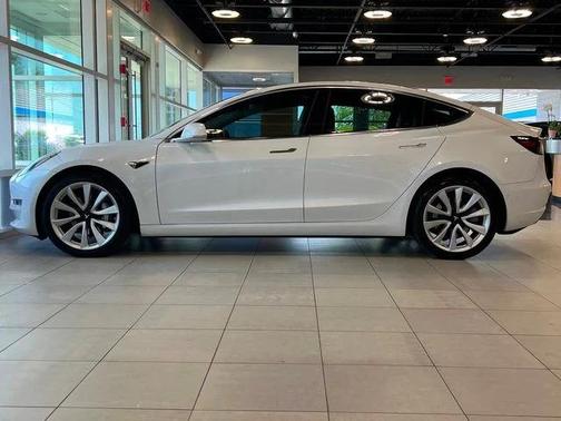 2020 Tesla Model 3 Long Range
