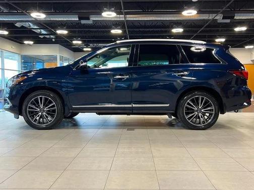 2016 INFINITI QX60 Base