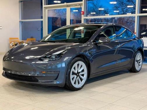 2023 Tesla Model 3 Standard Range