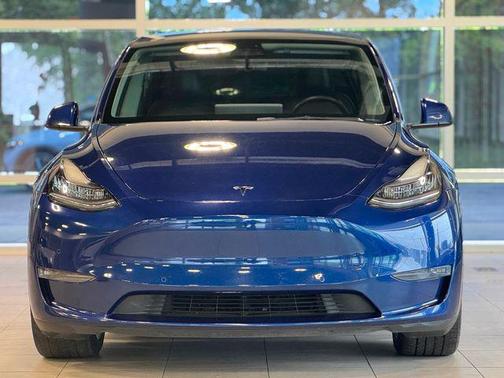 2021 Tesla Model Y Long Range Dual Motor All-Wheel Drive