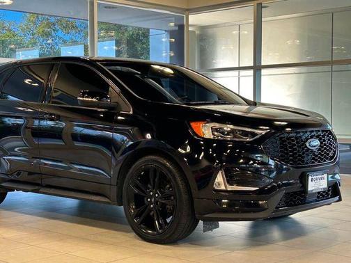 2020 Ford Edge ST